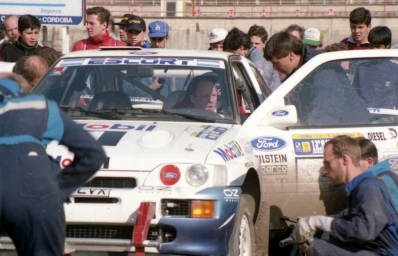 Massimo "Miki" Biasion - Tiziano Siviero
13º Rally YPF Argentina 1993. Ford Escort RS Cosworth. Clasificado 2º.
El Rally tenia un total de 1,836.26 km de los que 507.13 km divididos en 25 tramos eran especiales. 
Se inscribieron 86 equipos, tomaron la salida 86, finalizaron 30.@
Palabras clave: ;Tiziano_Siviero;Argentina;Ford;Escort;Cosworth;1993