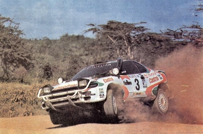 Ian Duncan - Ian Munro
41º Trust Bank Safari Rally 1993. Toyota Celica Turbo 4WD (ST185). Clasificado 3º.

Del 8 al 12 de Abril, Nairobi, Kenya, Africa.
Superficie: tierra.

El Rally tenia un total de 2116.50 km con 79 controles horarios.

Tomaron la salida 44 equipos, finalizaron 17.@
Palabras clave: Toyota;Celica;Turbo;ST185;Safari;1993