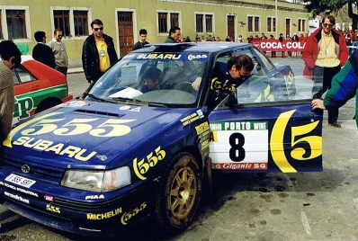 Markku Alén - Ilkka Kivimaki
27º Rallye de Portugal - Vinho do Porto 1993. Subaru Legacy RS (J555 SRT). Clasificado 4º.

Del 3 al 6 de Marzo, Portugal.
Superficie: asfalto - tierra.

El Rally tenia un total de 2164.91 km de los que 576.13 km divididos en 38 tramos eran especiales (una de ellas fue cancelada SS10 Caramulo de 14.08 Km).

Se inscribieron 90 equipos, tomaron la salida 84, finalizaron 32.@
Palabras clave: Markku_Alen;Subaru;Legacy;RS;Portugal;1993