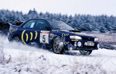 Ari Vatanen - Bruno Berglund
49º Network Q RAC Rally 1993. Subaru Impreza 555 (L555 STE). Clasificado 5º.

Del 21 al 24 de Noviembre, Birmingham, Inglaterra.
Superficie: tierra - nieve.

El Rally tenia un total de 2628.12 km de los que 547.94 km divididos en 35 tramos eran especiales.

Se inscribieron 171 equipos, tomaron la salida 165, finalizaron 94.@
Palabras clave: ;Subaru_Impreza;Gran_Bretaña;RAC_Rally;1993;Nieve;Inglaterra