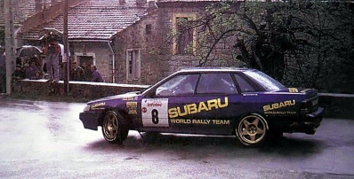 Colin McRae - Derek Ringer
37º Tour de Corse - Rallye de France 1993. Subaru Legacy RS (K282 TFD). Clasificado 5º.
555 Subaru WRT

Del 1 al 5 de Mayo, Ajaccio, Córcega, Francia.
Superficie: asfalto.

El Rally tenia un total de 1,130.95 Km de los que 556.42 Km divididos en 24 tramos eran especiales.

Se inscribieron 92 equipos, tomaron la salida 85, finalizaron 44.@
Palabras clave: Subaru;Legacy;RS;Corse;Corcega;1993