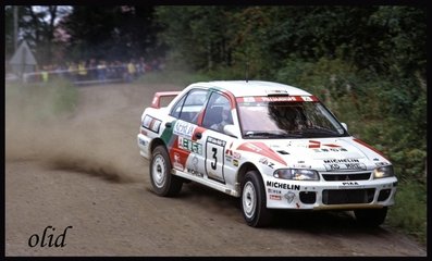 Kenneth Eriksson - Staffan Parmander
43º 1000 Lakes Rally 1993. Mitsubishi Lancer RS. Clasificado 5º.

Del 27 al 29 de Agosto, Jyväskylä, Finlandia.
Superficie: tierra.

El Rally tenia un total de 1555.92 km de los que 507.69 km divididos en 35 tramos eran especiales.

Se inscribieron 116 equipos, tomaron la salida 113, finalizaron 61.@
Palabras clave: Kenneth_Eriksson;Staffan_Parmander;Mitsubishi;Lancer;RS;Finlandia;1993