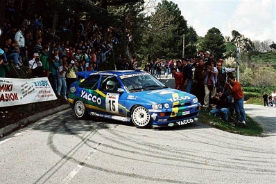 Bernard Beguin - Jean-Paul Chiaroni
37º Tour de Corse - Rallye de France 1993. Ford Escort RS Cosworth (4455 TZ 74). Clasificado 6º.

Del 1 al 5 de Mayo, Ajaccio, Córcega, Francia.
Superficie: asfalto.

El Rally tenia un total de 1,130.95 Km de los que 556.42 Km divididos en 24 tramos eran especiales.

Se inscribieron 92 equipos, tomaron la salida 85, finalizaron 44.@
Palabras clave: ;Ford;Escort;Cosworth;RS;Corse;Corcega;1993