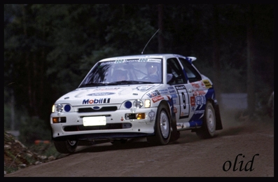 Sebastian (Basti) Lindholm - Timo Hantunen
43º 1000 Lakes Rally 1993. Ford Escort RS Cosworth. Clasificado 6º.

Del 27 al 29 de Agosto, Jyväskylä, Finlandia.
Superficie: tierra.

El Rally tenia un total de 1555.92 km de los que 507.69 km divididos en 35 tramos eran especiales.

Se inscribieron 116 equipos, tomaron la salida 113, finalizaron 61.@
Palabras clave: Sebastian_Lindholm;Ford;Escort;RS;Cosworth;Finlandia;1993