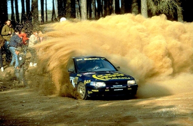 Colin McRae - Derek Ringer
27º Rallye de Portugal - Vinho do Porto 1993. Subaru Legacy RS (J555 STE). Clasificado 7º.

Del 3 al 6 de Marzo, Portugal.
Superficie: asfalto - tierra.

El Rally tenia un total de 2164.91 km de los que 576.13 km divididos en 38 tramos eran especiales (una de ellas fue cancelada SS10 Caramulo de 14.08 Km).

Se inscribieron 90 equipos, tomaron la salida 84, finalizaron 32.@
Palabras clave: ;Subaru;Legacy;RS;Portugal;1993