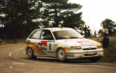 Bruno Thiry - Stephane Prevot
29º Rallye Catalunya - Costa Brava - Rallye de España 1993. Opel Astra GSi 16v (CAE 167). Clasificado 7º.

Del 1 al 4 de Noviembre, Lloret de Mar, Girona, Catalunya, España.
Superficie: asfalto.

El Rally tenia un total de 1750.85 km de los que 513.60 km divididos en 29 tramos eran especiales.

Se inscribieron 100 equipos, tomaron la salida 95, finalizaron 39.@
Palabras clave: Bruno_Thiry;Opel;Astra;GSi;Catalunya;Costa_Brava;1993;Spain;ESpaña