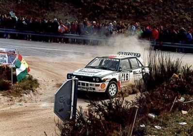 Jorge Bica - Joaquim Capelo
27º Rallye de Portugal - Vinho do Porto 1993. Lancia Delta HF Integrale (TO 53226S). Clasificado 8º.

Del 3 al 6 de Marzo, Portugal.
Superficie: asfalto - tierra.

El Rally tenia un total de 2164.91 km de los que 576.13 km divididos en 38 tramos eran especiales (una de ellas fue cancelada SS10 Caramulo de 14.08 Km).

Se inscribieron 90 equipos, tomaron la salida 84, finalizaron 32.@
Palabras clave: ;Lancia;Delta;Integrale;Portugal;1993