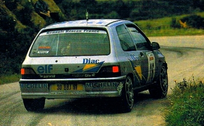 Alain Oreille - Jean-Marc Andrie
37º Tour de Corse - Rallye de France 1993. Renault Clio Williams. Clasificado 9º.
El Rally tenia un total de 1,130.95 Km de los que 556.42 Km divididos en 24 tramos eran especiales.
Se inscribieron 92 equipos, tomaron la salida 85, finalizaron 44.@
Palabras clave: ;Renault;Clio;Williams;Corse;Corcega;1993