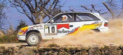 Bruno Thiry - Stephane Prevot
27º Rallye de Portugal - Vinho do Porto 1993. Opel Astra GSI 16v (CAE-174). Clasificado 10º.

Del 3 al 6 de Marzo, Portugal.
Superficie: asfalto - tierra.

El Rally tenia un total de 2164.91 km de los que 576.13 km divididos en 38 tramos eran especiales (una de ellas fue cancelada SS10 Caramulo de 14.08 Km).

Se inscribieron 90 equipos, tomaron la salida 84, finalizaron 32.@
Palabras clave: Bruno_Thiry;Opel;Astra;GSI;Portugal;1993