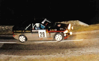 Jean-Baptiste Serpaggi - Francis Serpaggi
61º Rallye Automobile de Monte-Carlo 1993. Ford Escort RS Cosworth (6683 WB 42). Clasificado 10º.

Del 21 al 27 de Enero, Monaco.
Superficie: asfalto - nieve.

El Rally tenia un total de 3086.00 km de los que 593.62 km divididos en 22 tramos, eran especiales.

Se inscribieron 182 equipos, tomaron la salida 167, finalizaron 86.@
Palabras clave: Ford;Escort;Cosworth;Montecarlo;1993