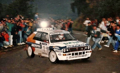 Carlos Sainz Cenamor - Lui­s Moya
61º Rallye Automobile de Monte-Carlo 1993. Lancia Delta HF Integrale (TO 73022T). Clasificado 14º.

Del 21 al 27 de Enero, Monaco.
Superficie: asfalto - nieve.

El Rally tenia un total de 3086.00 km de los que 593.62 km divididos en 22 tramos, eran especiales.

Se inscribieron 182 equipos, tomaron la salida 167, finalizaron 86.@
Palabras clave: ;Integrale;Lancia;Delta;Montecarlo;1993