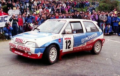 Christine Driano - Guylaine Juillot
37º Tour de Corse - Rallye de France 1993. Citröen AX Sport (1475 VZ 92). Abandonó por accidente en SS5 Eccica Suarella - Col de Marcucciu de 25.21 km.

Del 1 al 5 de Mayo, Ajaccio, Córcega, Francia.
Superficie: asfalto.

El Rally tenia un total de 1,130.95 Km de los que 556.42 Km divididos en 24 tramos eran especiales.

Se inscribieron 92 equipos, tomaron la salida 85, finalizaron 44.@
Palabras clave: Citroen;AX;Corse;Corcega;Womens;Mujeres;1993