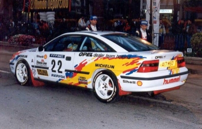 Erwin Doctor - Theo Badenberg
29º Rallye Catalunya - Costa Brava - Rallye de España 1993. Opel Calibra Turbo 4x4 (A17 MSD). Abandonó por la bomba de aceite en SS23 Tossa 2 de 18.70 Km.

Del 1 al 4 de Noviembre, Lloret de Mar, Girona, Catalunya, España.
Superficie: asfalto.

El Rally tenia un total de 1750.85 km de los que 513.60 km divididos en 29 tramos eran especiales.

Se inscribieron 100 equipos, tomaron la salida 95, finalizaron 39.@
Palabras clave: Opel;Calibra;Turbo;Catalunya;Costa_Brava;1993;Spain;España