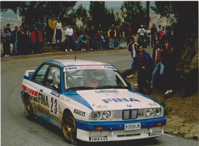 Jaume Pons - Xavier Lorza
29º Rallye Catalunya - Costa Brava - Rallye de España 1993. BMW M3 E30 (B-0928-JN). Abandonó en SS8 Santa Eulalia 1 de 12.60 Km.

Del 1 al 4 de Noviembre, Lloret de Mar, Girona, Catalunya, España.
Superficie: asfalto.

El Rally tenia un total de 1750.85 km de los que 513.60 km divididos en 29 tramos eran especiales.

Se inscribieron 100 equipos, tomaron la salida 95, finalizaron 39.

© Joan Al
Tramo Estenalles, Talamanca 1
@@
Palabras clave: ;BMW;Catalunya;Costa_Brava;1993