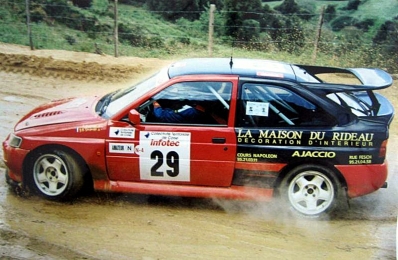 Jean-Baptiste Serpaggi - Francis Serpaggi
37º Tour de Corse - Rallye de France 1993. Ford Escort RS Cosworth. Abandonó por avería mecánica en SS4 Tiuccia - Canelle d'Orcino de 14.93 km.

Del 1 al 5 de Mayo, Ajaccio, Córcega, Francia.
Superficie: asfalto.

El Rally tenia un total de 1,130.95 Km de los que 556.42 Km divididos en 24 tramos eran especiales.

Se inscribieron 92 equipos, tomaron la salida 85, finalizaron 44.@
Palabras clave: Ford;Escort;Cosworth;RS;Corse;Corcega;1993