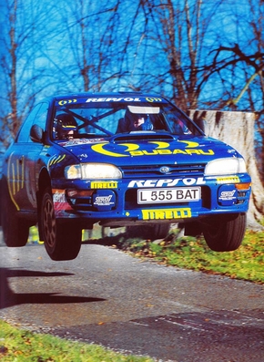Colin McRae - Derek Ringer
50º Network Q RAC Rally 1994. Subaru Impreza 555 (L 555 BAT). Clasificado 1º.

Del 20 al 23 de Noviembre, Chester, Cheshire, Inglaterra.
Superficie: tierra.

El Rally tenia un total de 2366.58 Km de los que 520.66 km divididos en 29 tramos, eran especiales.

Se inscribieron 178 equipos, tomaron la salida 178, finalizaron 97.@
Palabras clave: ;Subaru;Impreza;Gran_Bretaña;RAC_Rally;1994;Inglaterra