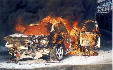 Armin Schwarz - Klaus Wicha
36º Rallye Sanremo - Rallye de Italia 1994. Mitsubishi Lancer Evo II (K5 MRE). Abandonó por fuego en la última especial SS26 Molini di Triora de 18.34 Km.

Del 9 al 13 de Octubre, Sanremo, Liguria, Imperia, Italia.
Superficie: asfalto - tierra.

El Rally tenia un total de 2160.40 km de los que 526.03 km divididos en 26 tramos eran especiales (una de ellas fue cancelada SS17 Roncola de 9.40 km).

Se inscribieron 94 equipos, tomaron la salida 92, finalizaron 40.@
Palabras clave: ;Mitsubishi;Lancer;Sanremo;1994;crash;Italia