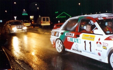 Tommi Mäkinen - Seppo Harjanne
63º Rallye Automobile de Monte-Carlo 1995. Mitsubishi Lancer Evo II (M5 MRE). Clasificado 4º.

Del 21 al 26 de Enero, Monte-Carlo.
Superficie: asfalto - nieve.

El Rally tenia un total de 2607.00 km de los que 546.80 km divididos en 21 tramos eran especiales.

Se inscribieron 207 equipos, tomaron la salida 204, finalizaron 83.@
Palabras clave: ;Seppo_Harjanne;Mitsubishi;Lancer;Evo_II;Montecarlo;1995