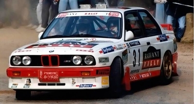 Pep Bassas - Antonio Rodri­guez
31º Rallye Catalunya - Costa Brava - Rallye de España 1995. BMW M3 E30 (B5-P-2358). Clasificado 9º.

Del 23 al 25 de Octubre, Lloret de Mar, Girona, Catalunya, España.
Superficie: asfalto.

El Rally tenia un total de 1663.71 km de los que 474.35 km divididos en 23 tramos eran especiales.

Tomaron la salida 81 equipos, finalizaron 42.@
Palabras clave: Pep_Bassas;BMW;Catalunya;Costa_Brava;España;1995;Spain