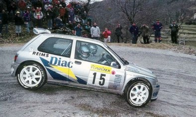 Philippe Bugalski - Thierry Renaud
63º Rallye Automobile de Monte-Carlo 1995. Renault Clio Maxi (30 BBJ 91).
Abandonó por accidente durante el tramo de enlace después de SS16 Moulinet - La Bollène Vésubie de 23.24 km.

Del 21 al 26 de Enero, Monte-Carlo.
Superficie: asfalto - nieve.

El Rally tenia un total de 2607.00 km de los que 546.80 km divididos en 21 tramos eran especiales.

Se inscribieron 207 equipos, tomaron la salida 204, finalizaron 83.@
Palabras clave: Philippe_Bugalski;Thierry_Renaud;Renault;Clio;Maxi;Montecarlo;1995