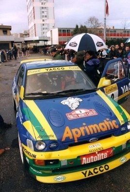 Patrick Bernardini - Bernard Occelli
62º Rallye Automobile de Monte-Carlo 1996. Ford Escort RS Cosworth. Clasificado 1º.

Del 20 al 25 de Enero, Monaco.
Superficie: asfalto - nieve.

El Rally tenia un total de 2569.00 km de los que 529.85 km divididos en 21 tramos eran especiales (2 de ellos fueron cancelados SS14 Les Quatres Chemins 1 y SS20 Les Quatres Chemins 2 de 33.50 km cada uno).

Tomaron la salida 150 equipos, finalizaron 99.@
Palabras clave: Ford;Escort;Cosworth;Montecarlo;1996;parque_cerrado