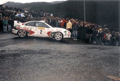 Armin Schwarz - Klaus Wicha
62º Rallye Automobile de Monte-Carlo 1996. Toyota Celica GT-Four (ST205). Clasificado 3º.

Del 20 al 25 de Enero, Monaco.
Superficie: asfalto - nieve.

El Rally tenia un total de 2569.00 km de los que 529.85 km divididos en 21 tramos eran especiales (2 de ellos fueron cancelados SS14 Les Quatres Chemins 1 y SS20 Les Quatres Chemins 2 de 33.50 km cada uno).

Tomaron la salida 150 equipos, finalizaron 99.@
Palabras clave: Toyota;Celica;Montecarlo;1996