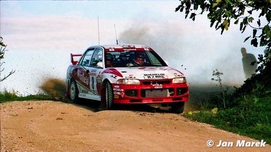 Didier Auriol - Denis Giraudet
38º Rallye Sanremo - Rallye d'Italia 1996. Mitsubishi Lancer EvoIII (M7 MRE). Clasificado 8º.

Del 13 al 16 de Octubre, Sanremo, Liguria, Imperia, Italia.
Superficie: asfalto - tierra.

El Rally tenia un total de 1958.12 km de los que 413.32 km divididos en 18 tramos eran especiales (una de ellas fue cancelada SS1 Nerbisci 1 de 32.17 Km a causa del fuerte accidente de Tommi Mäkinen - Seppo Harjanne del que por suerte salieron ilesos).

Tomaron la salida 108 equipos, finalizaron 47.

© Jan Marek
@
Palabras clave: Didier_Auriol;Mitsubishi;Lancer;Sanremo;1996