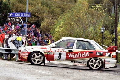 Didier Auriol - Denis Giraudet
38º Rallye Sanremo - Rallye d'Italia 1996. Mitsubishi Lancer EvoIII (M7 MRE). Clasificado 8º.

Del 13 al 16 de Octubre, Sanremo, Liguria, Imperia, Italia.
Superficie: asfalto - tierra.

El Rally tenia un total de 1958.12 km de los que 413.32 km divididos en 18 tramos eran especiales (una de ellas fue cancelada SS1 Nerbisci 1 de 32.17 Km a causa del fuerte accidente de Tommi Mäkinen - Seppo Harjanne del que por suerte salieron ilesos).

Tomaron la salida 108 equipos, finalizaron 47.@
Palabras clave: Didier_Auriol;Mitsubishi;Lancer;Sanremo;1996