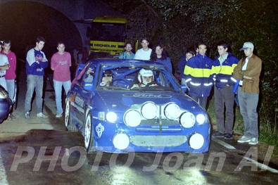 Test en Catalunya del Equipo Ford Motor Co Ltd
Con Carlos Sainz y como copiloto Alex Romani con el Ford Escort WRC.
En "L'Enclusa".

Palabras de Alex Romani  23 años después, (2020), de esa experiencia:

"Los tests fueron muy interesantes, la sensibilidad que tenà­amos los dos era complementaria, ambos estuvimos muy a gusto.

De Carlos me impresionò sobre todo que era muy currante, inagotable y muy sensible a la hora de poner el coche a punto.

Tengo buen recuerdo de estos tests, que no se me hicieron inagotables, al revés, me pasaron volando".

© Joan Al
@
Palabras clave: Test;Tests;Ford;Escort;WRC;1997;Catalunya
