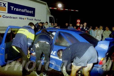 Test en Catalunya del Equipo Ford Motor Co Ltd
Con Carlos Sainz y como copiloto Alex Romani con el Ford Escort WRC.
En "L'Enclusa".

Palabras de Alex Romani  23 años después, (2020), de esa experiencia:

"Los tests fueron muy interesantes, la sensibilidad que tenà­amos los dos era complementaria, ambos estuvimos muy a gusto.

De Carlos me impresionò sobre todo que era muy currante, inagotable y muy sensible a la hora de poner el coche a punto.

Tengo buen recuerdo de estos tests, que no se me hicieron inagotables, al revés, me pasaron volando".

© Joan Al
@
Palabras clave: Test;Tests;Ford;Escort;WRC;1997;Catalunya
