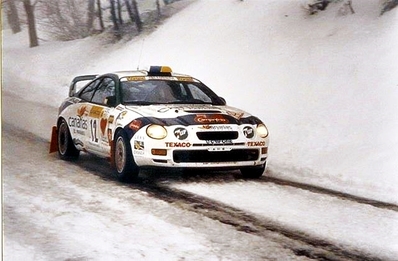 José Maria Ponce - Gaspar Leòn
65º Rallye Automobile de Monte-Carlo 1997. Toyota Celica GT-Four (ST205). Abandonó por accidente en SS12 Plan de Vitrolles de 18.60 Km.

Del 18 al 22 de Enero, Monte-Carlo.
Superficie: asfalto - nieve.

El Rally tenia un total de 1704.90 km de los que 398.31 km divididos en 18 tramos, eran especiales.

Tomaron la salida 23 equiposs, finalizaron 17.@
Palabras clave: ;Toyota;Celica;GT-Four;ST205;Montecarlo;1997