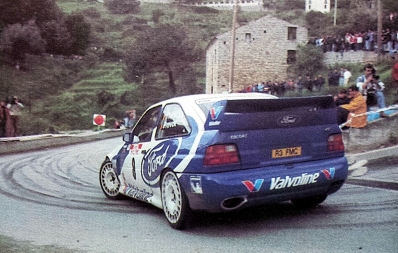 Bruno Thiry - Stephane Prevot
42º Tour de Corse - Rallye de Francia 1998. Ford Escort WRC (R3 FMC). Clasificado 5º.

Del 4 al 6 de Mayo, Ajaccio, Córcega, Francia.
Superficie: asfalto.

El Rally tenia un total de 1145.69 km de los que 399.18 km divididos en 18 tramos eran especiales (una de ellas fue cancelada SS16 Filitosa - Bicchisano 2 de 22.63 Km).

Tomaron la salida 80 equipos, finalizaron 45.@
Palabras clave: Bruno_Thiry;Corse;Corcega;Ford;Escort;WRC;1998
