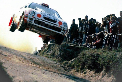 Volkan Isik - Ilham Dökümcü
32º TAP Rallye de Portugal 1998. Toyota Celica GT-Four (ST205). Clasificado 15º.

Del 22 al 25 de Marzo, Matosinhos, Porto, Portugal.
Superficie: tierra 

El Rally tenia un total de 1701.81 km de los que 380.18 km divididos en 28 tramos, eran especiales.

Se inscribieron 116 equipos, tomaron la salida 116, finalizaron 47.@
Palabras clave: Toyota;Celica;ST205;Portugal;1998;