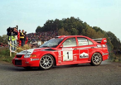 Tommi Mäkinen - Risto Mannisenmäki
41º Rallye Sanremo - Rallye d'Italia 1999. Mitsubishi Lancer Evo VI (V2 MMR). Clasificado 1º.

Del 11 al 13 de Octubre, Sanremo, Liguria, Imperia, Italia.
Superficie: asfalto.

El Rally tenia un total de 1384.58 Km de los que 384.88 Km divididos en 18 tramos, eran especiales.

Se inscribieron 124 equipos, tomaron la salida 119, finalizaron 55.@
Palabras clave: ;Mitsubishi;Lancer;VI;Sanremo;1999