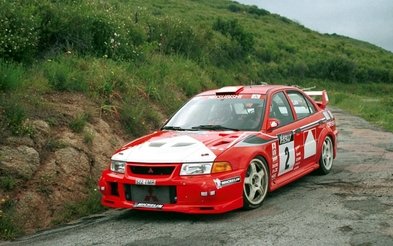 Freddy Loix - Sven Smeets
43º Tour de Corse - Rallye de France 1999. Mitsubishi Carisma GT Evo VI (S22 TMR). Clasificado 8º.

Del 7 al 9 de Mayo, Ajaccio, Córcega, Francia.
Superficie: asfalto.

El Rally tenia un total de 1,056.50 Km de los que 373.99 Km divididos en 17 tramos eran especiales, (uno de ellos fue cancelado SS5 Pont d'Acoravo - Zerubia 1 de 20.94 Km).

Se inscribieron 138 equipos, tomaron la salida 138, finalizaron 85.@
Palabras clave: Freddy_Loix;Carisma;Mitsubishi;Corse;Corcega;1999