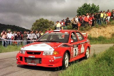 Freddy Loix - Sven Smeets
43º Tour de Corse - Rallye de France 1999. Mitsubishi Carisma GT Evo VI (S22 TMR). Clasificado 8º.

Del 7 al 9 de Mayo, Ajaccio, Córcega, Francia.
Superficie: asfalto.

El Rally tenia un total de 1,056.50 Km de los que 373.99 Km divididos en 17 tramos eran especiales, (uno de ellos fue cancelado SS5 Pont d'Acoravo - Zerubia 1 de 20.94 Km).

Se inscribieron 138 equipos, tomaron la salida 138, finalizaron 85.@
Palabras clave: Freddy_Loix;Carisma;Mitsubishi;Corse;Corcega;1999