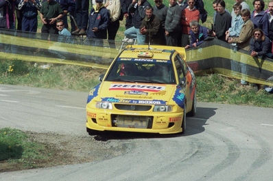 Piero Liatti - Carlo Cassina
35º Rallye Catalunya - Costa Brava - Rallye de España 1999. Seat Cordoba WRC (B-7729-VG). Clasificado 10º.
Seat Sport

Del 19 al 21 de Abril, Lloret de Mar, Girona, Catalunya, España.
Superficie: asfalto.

El Rally tenia un total de 1713.31 km de los que 396.01 km divididos en 19 tramos eran especiales.

Se inscribieron 109 equipos, tomaron la salida 109, finalizaron 56.@
Palabras clave: Piero_Liatti;Seat;Cordoba;WRC;Catalunya;1999;Costa_Brava;España;Spain
