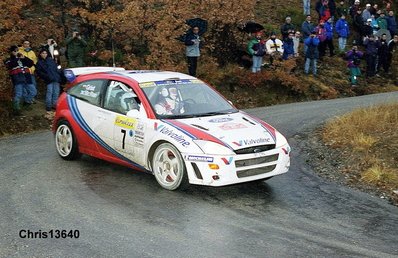 Colin McRae - Nicky Grist
67º Rallye Automobile de Monte-Carlo 1999. Ford Focus RS WRC '99 (S7 FMC).
Quedó 3º, pero una vez finalizado el Rallye fue descalificado por considerarse que la bomba de agua era ilegal.

Del 17 al 20 de Enero, Monte-Carlo.
Superficie: asfalto - Nieve.

El Rally tenia un total de 1613.20 km de los que 424.69 km divididos en 14 tramos eran especiales.

Tomaron la salida 86 equipos, finalizaron 46.@
Palabras clave: Colin_McRae;Ford;Focus;WRC;Montecarlo;1999