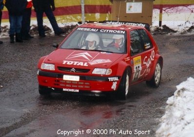 Jesús Puras - Marc Martí
67º Rallye Automobile de Monte-Carlo 1999. Citröen Saxo Kit Car (82 ARR 92). Abandonó por motor en SS1 Plan de Vitrolles - Faye de 48.28 Km.

Del 17 al 20 de Enero, Monte-Carlo.
Superficie: asfalto - nieve.

El Rally tenia un total de 1613.7 km de los que 424.6 km divididos en 14 tramos eran especiales.

Tomaron la salida 86 equipos, finalizaron 46.@
Palabras clave: Jesus_Puras;Citroen;Saxo;Kit-Car;Montecarlo;1999