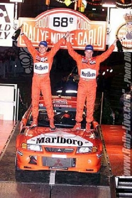 Tommi Mäkinen - Risto Mannisenmäki
68º Rallye Automobile de Monte-Carlo 2000. Mitsubishi Lancer Evo VI (V2 MMR). Clasificado 1º.

Del 19 al 22 de Enero, Monte-Carlo.
Superficie: asfalto - nieve

El Rally tenía un total de 1434.85 km de los que 412.81 km divididos en 15 tramos eran especiales (uno de ellos fue cancelado SS6 L'Epine - Rosans de 31.40 km).

Tomaron la salida 92 equipos, finalizaron 59.@
Palabras clave: ;Mitsubishi;Lancer;EvoVI;Montecarlo;2000;Personajes