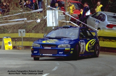 Richard Burns - Robert Reid
36º Rallye Catalunya - Costa Brava - Rallye de España 2000. Subaru Impreza S6 WRC '00 (W20 SRT). Clasificado 2º.

Del 30 de Marzo al 2 de Abril, Lloret de Mar, Girona, Catalunya, España.
Superficie: asfalto.

El Rally tenia un total de 1874.7 km de los que 383.09 km divididos en 15 tramos eran especiales.

Se inscribieron 95 equipos, tomaron la salida 91, finalizaron 55.

© Roberto Gnudi
@@
Palabras clave: Richard_Burns;Robert_Reid;Subaru;Impreza;WRC;Catalunya;España;2000;Spain
