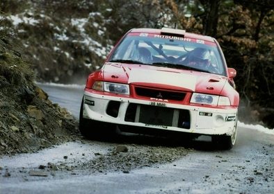 Tommi Mäkinen - Risto Mannisenmäki
69º Rallye Automobile de Monte-Carlo 2001. Mitsubishi Lancer Evo 6.5 (X6 MMR). Clasificado 1º.

Del 18 al 21 de Enero, Mónaco.
Superficie: asfalto - nieve.

El Rally tenia un total de 1738.81 km de los que 392.18 km divididos en 15 tramos eran especiales, (una de ellas fue cancelada SS10 Comps 2 de 20.53 Km).

Se inscribieron 60 equipos, tomaron la salida 56, finalizaron 27.@
Palabras clave: Mitsubishi;Lancer;Montecarlo;2001;Nieve;