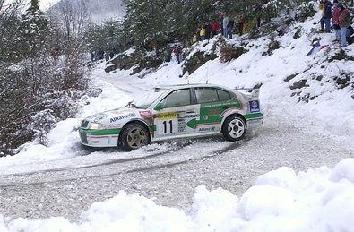 Armin Schwarz - Manfred Hiemer
69º Rallye Automobile de Monte-Carlo 2001. Skoda Octavia WRC Evo2 (MBN 97-90). Clasificado 4º.

Del 18 al 21 de Enero, Mónaco.
Superficie: asfalto - nieve.

El Rally tenia un total de 1738.81 km de los que 392.18 km divididos en 15 tramos eran especiales, (una de ellas fue cancelada SS10 Comps 2 de 20.53 Km).

Se inscribieron 60 equipos, tomaron la salida 56, finalizaron 27.@
Palabras clave: Skoda;Octavia;WRC;Montecarlo;2001;nieve