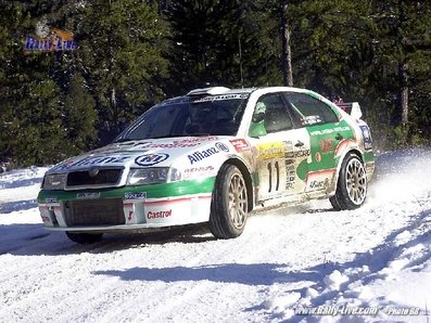 Armin Schwarz - Manfred Hiemer
69º Rallye Automobile de Monte-Carlo 2001. Skoda Octavia WRC Evo2 (MBN 97-90). Clasificado 4º.

Del 18 al 21 de Enero, Mónaco.
Superficie: asfalto - nieve.

El Rally tenia un total de 1738.81 km de los que 392.18 km divididos en 15 tramos eran especiales, (una de ellas fue cancelada SS10 Comps 2 de 20.53 Km).

Se inscribieron 60 equipos, tomaron la salida 56, finalizaron 27.@
Palabras clave: Skoda;Octavia;WRC;Montecarlo;2001;nieve