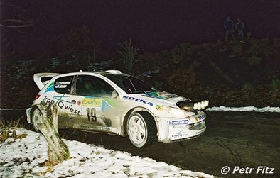 Toni Gardemeister - Paavo Lukander
69º Rallye Automobile de Monte-Carlo 2001. Peugeot 206 WRC (206 MWL 75). Clasificado 5º.

Del 18 al 21 de Enero, Mónaco.
Superficie: asfalto - nieve.

El Rally tenia un total de 1738.81 km de los que 392.18 km divididos en 15 tramos eran especiales, (una de ellas fue cancelada SS10 Comps 2 de 20.53 Km).

Se inscribieron 60 equipos, tomaron la salida 56, finalizaron 27.

© Petr Fitz
@
Palabras clave: Peugeot;WRC;Montecarlo;2001