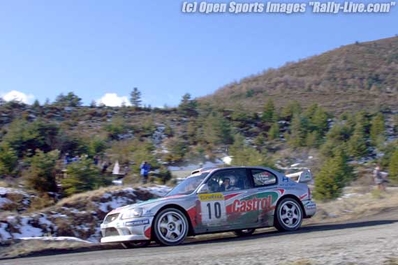 Alister McRae - David Senior
69º Rallye Automobile de Monte-Carlo 2001. Hyundai Accent WRC (V7 MSD). Clasificado 7º.

Del 18 al 21 de Enero, Mónaco.
Superficie: asfalto - nieve.

El Rally tenia un total de 1738.81 km de los que 392.18 km divididos en 15 tramos eran especiales, (una de ellas fue cancelada SS10 Comps 2 de 20.53 Km).

Se inscribieron 60 equipos, tomaron la salida 56, finalizaron 27.@
Palabras clave: Hyundai;Accent;WRC;Montecarlo;2001