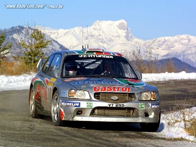Alister McRae - David Senior
69º Rallye Automobile de Monte-Carlo 2001. Hyundai Accent WRC (V7 MSD). Clasificado 7º.

Del 18 al 21 de Enero, Mónaco.
Superficie: asfalto - nieve.

El Rally tenia un total de 1738.81 km de los que 392.18 km divididos en 15 tramos eran especiales, (una de ellas fue cancelada SS10 Comps 2 de 20.53 Km).

Se inscribieron 60 equipos, tomaron la salida 56, finalizaron 27.@
Palabras clave: Hyundai;Accent;WRC;Montecarlo;2001