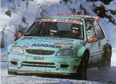 Alain Pellerey - José Boyer
69º Rallye Automobile de Monte-Carlo 2001. Citröen Saxo Kit Car. Clasificado 18º.

Del 18 al 21 de Enero, Mónaco.
Superficie: asfalto - nieve.

El Rally tenia un total de 1738.81 km de los que 392.18 km divididos en 15 tramos eran especiales, (una de ellas fue cancelada SS10 Comps 2 de 20.53 Km).

Se inscribieron 60 equipos, tomaron la salida 56, finalizaron 27.@
Palabras clave: Citroen;Saxo;Kit_Car;Montecarlo;2001;nieve