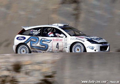 Markko Märtin - Michael Park
71º Rallye Automobile de Monte-Carlo 2003. Ford Focus WRC '02 (EX02 OBD). Clasificado 4º.

Del 24 al 26 de Enero, Monaco.
Superficie: asfalto - nieve.

El Rally tenia un total de 1357.92 km de los que 415.02 km divididos en 14 tramos eran especiales.

Tomaron la salida 50 equipos, finalizaron 29.@
Palabras clave: Ford;Focus;WRC;Montecarlo;2003