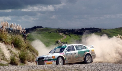 Didier Auriol - Denis Giraudet
33º Propecia Rally New Zealand 2003. Skoda Octavia WRC Evo3 (2S5 1180). Clasificado 8º.

Del 10 al 13 de Abril, Auckland, Nueva Zelanda.
Superficie: tierra.

El Rally tenia un total de 1297.81 Km de los que 403.52 Km divididos en 22 tramos eran especiales.

Se inscribieron 86 equipos, tomaron la salida 80, finalizaron 46.

© Teams
@
Palabras clave: Didier_Auriol;Skoda;Octavia;WRC;Nueva_Zelanda;2003